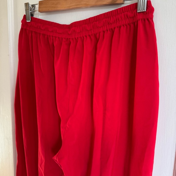 Aritzia TNA Speed Jogger - Picture 7 of 9